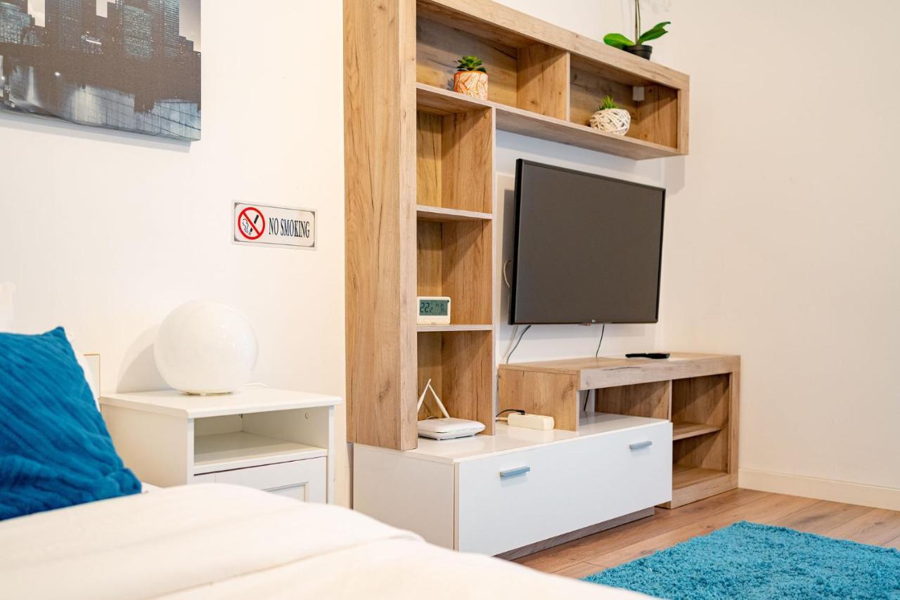 21 Residence Studio Bukarest Exteriör bild